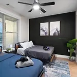 Upscale King 3Br Suite Mins To Uptown Charlotte